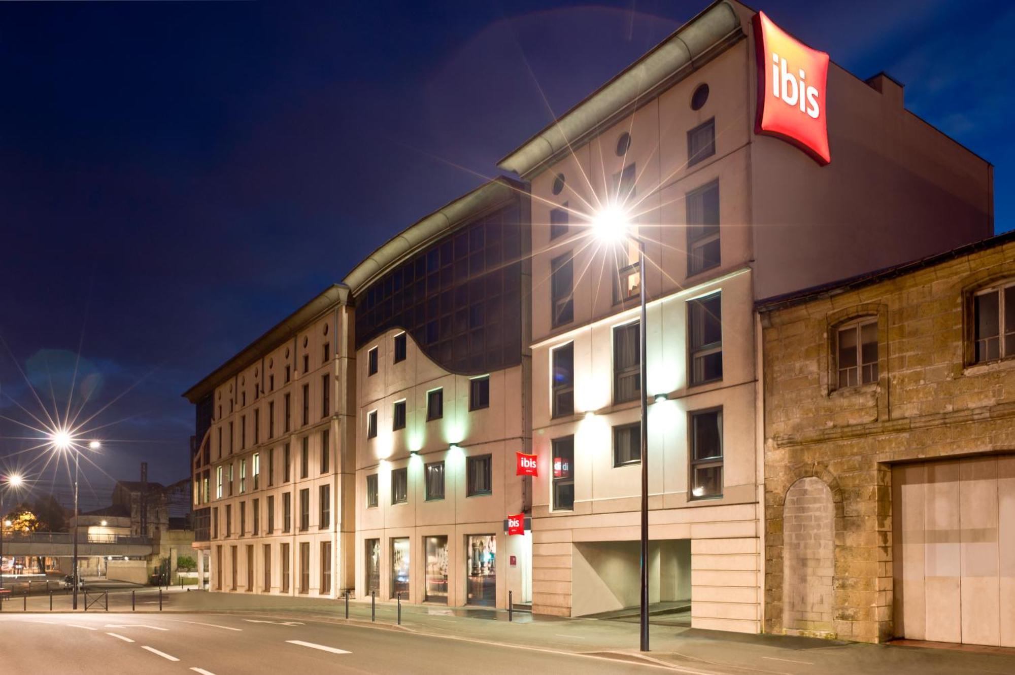 Hotel Ibis Bordeaux Centre - Gare Saint-Jean Exterior foto