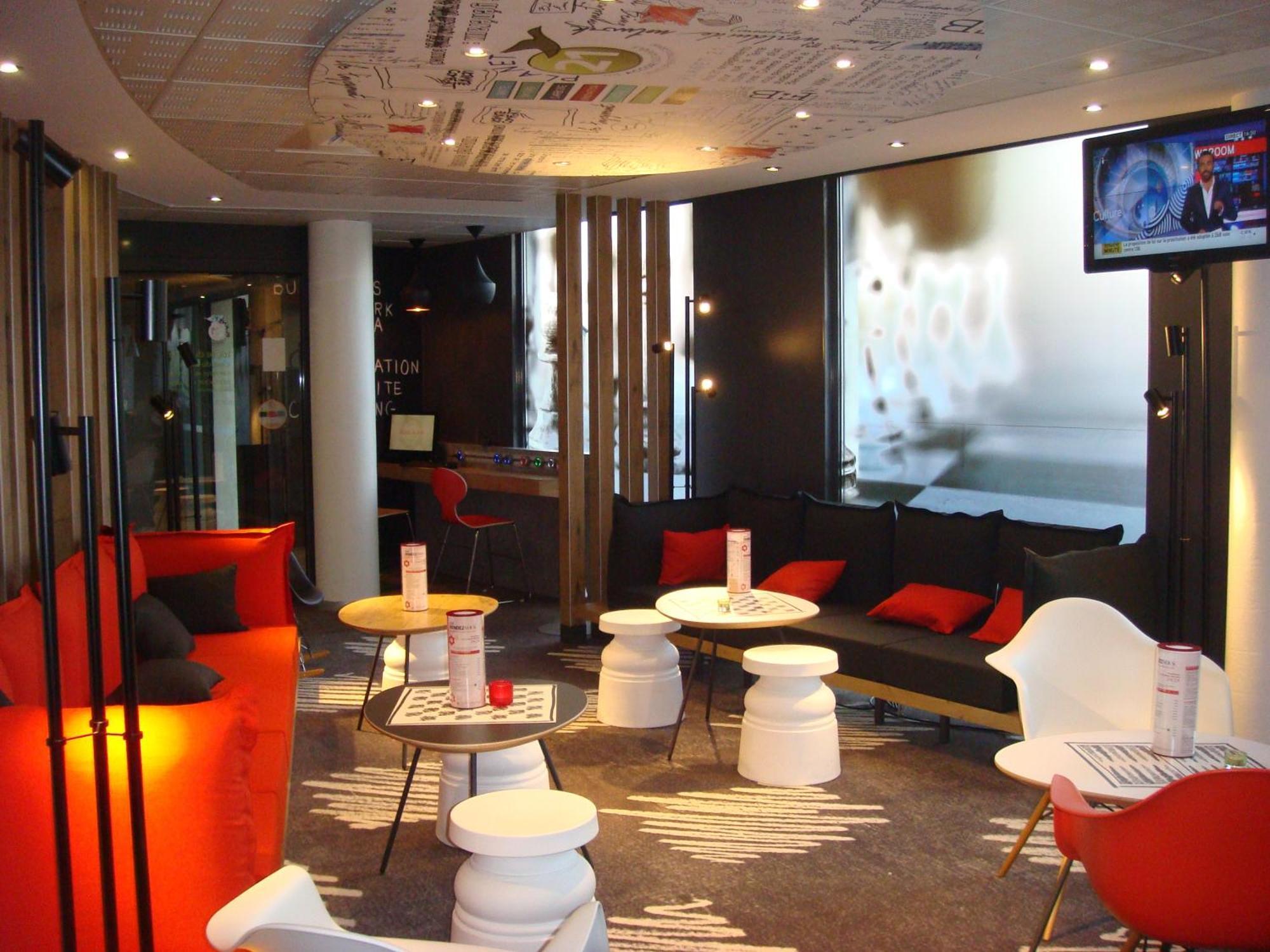 Hotel Ibis Bordeaux Centre - Gare Saint-Jean Exterior foto